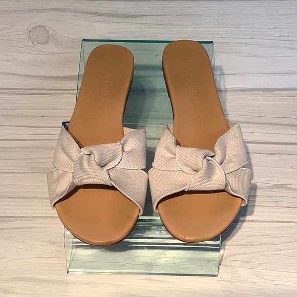 Rothy’s “The Knot” sandals - Picture 7 of 12